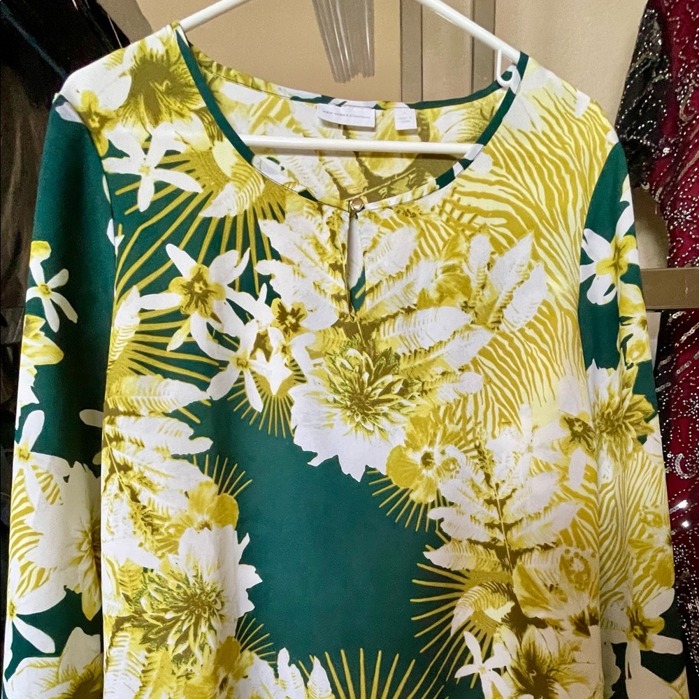 Washed/ never worn  New York and Company blouse in stunning color. Large size.